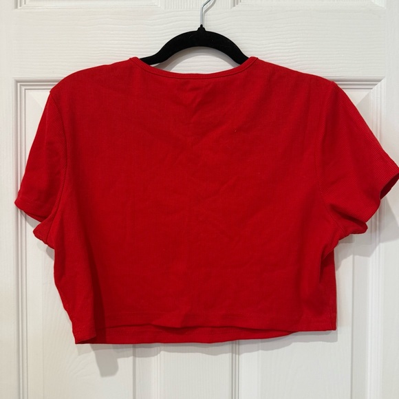 Red Ribbed Stretchy Cropped T-Shirt - Picture 2 of 10